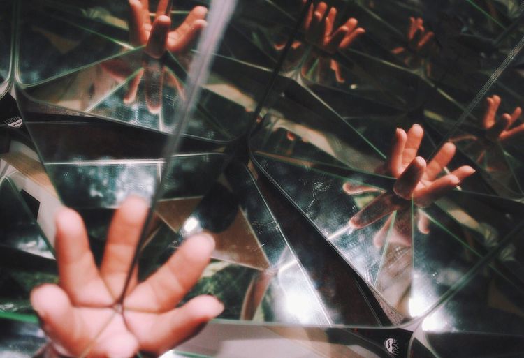 Fingerflowers Human Hand Technology Clone Human Finger Human Body Part Abstract Mirror Mind Better Look Twice The Week On EyeEm Editor's Picks