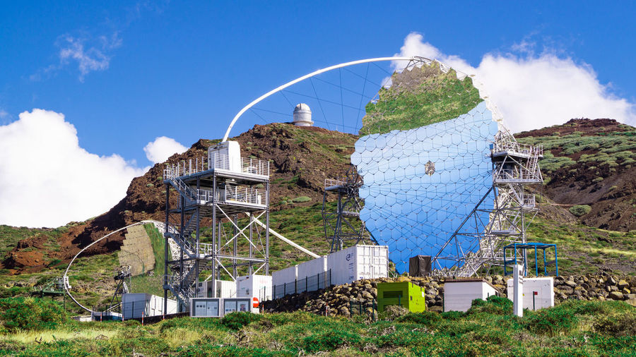 Roque de los muchachos observatory showing the florian magic telescope