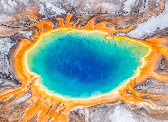 Grand prismatic spring at yellowstone national park