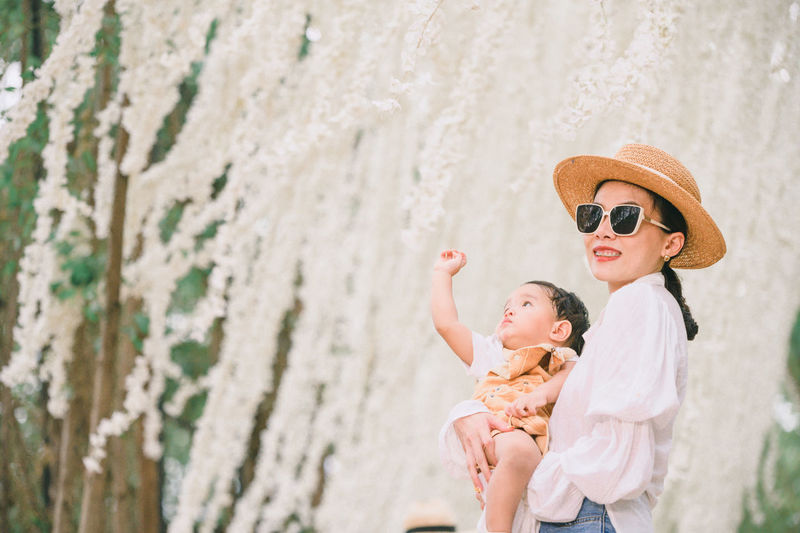 Mother and son on sunglasses