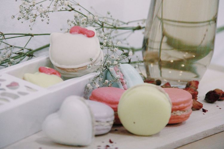 Close-up of ice cream in plate on table
