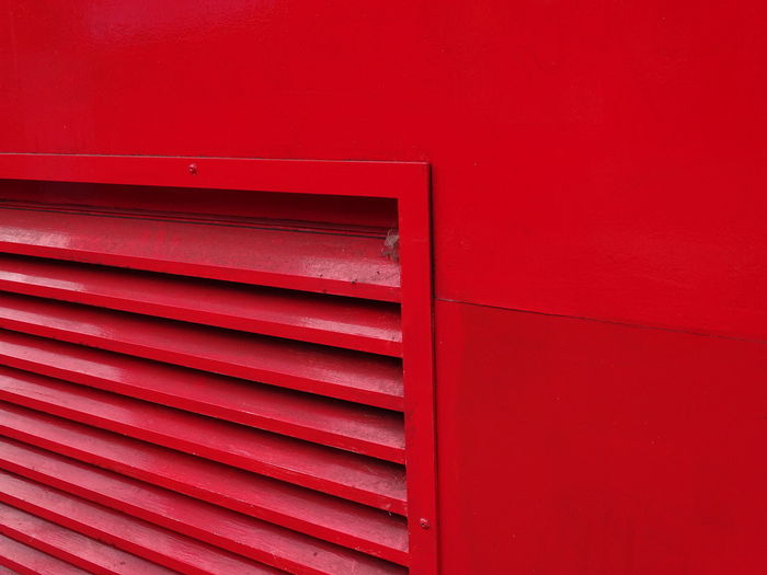 Vent on a london red bus