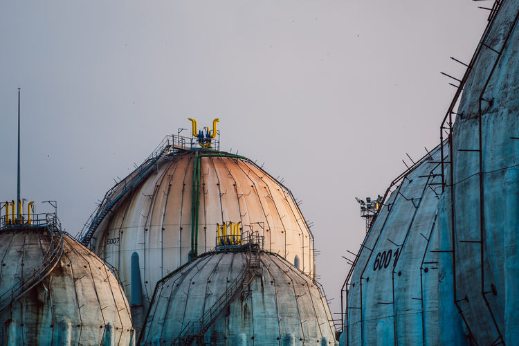 Multiple huge special fuel deposits for industrial gas containing in daylight