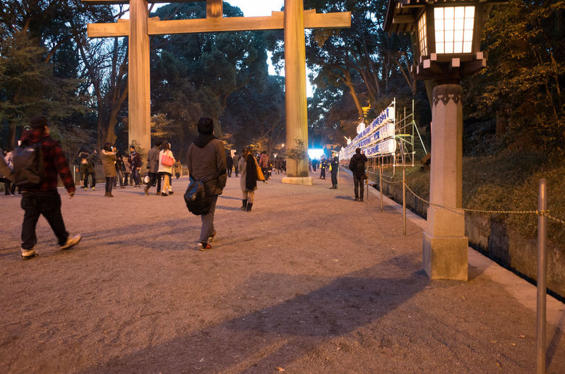 People at meiji shrine footpath