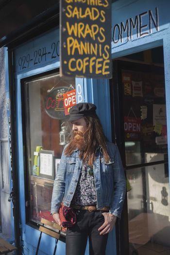 Authentic lifestyle photography from the HEX photo agency. Lifestyles Lifestyle Real People Moments Human Representation